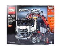 LEGO SET - TECHNIC - 42043 - MERCEDES-BENZ AROCS 3245