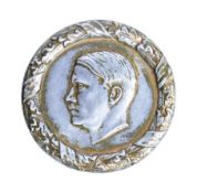 WWII SECOND WORLD WAR ADOLF HITLER WINTER DONATION BADGE