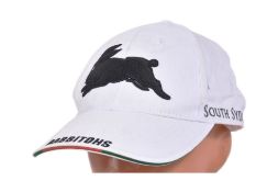 RUSSEL CROWE AUTOGRAPHED ' OPRAH ' SCREEN WORN BASEBALL CAP