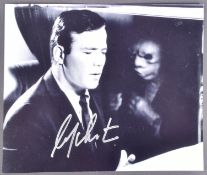 WILLIAM SHATNER - THE TWILIGHT ZONE - SIGNED 8X10