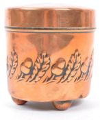 EARLY 20TH CENTURY JOSEPH SANKEY & SONS ARTS & CRAFTS POT