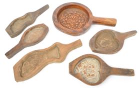 SIX CARVED WOOD BAT FISH JELLYFISH DESIGN BUTTER MOULDS