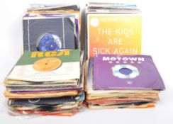 COLLECTION OF VINTAGE 20TH CENTURY SINGLE VINYL RECORDS