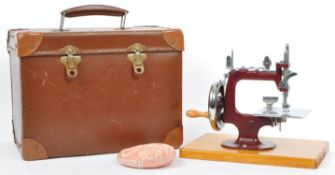 VINTAGE 20TH CENTURY MINIATURE SEWING MACHINE