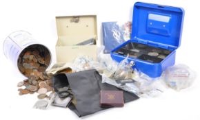 COLLECTION OF UK & FOREIGN UNCIRCULATED COIN MONEY