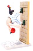 ROBERT HARROP - WALLACE & GROMIT - THE WRONG TROUSERS FIGURE