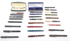 LARGE ASSORTMENT OF 20TH CENTURY CARTRIDGE FOUNTAIN PENS