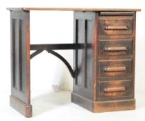 EARLY 20TH CENTURY 1920S CHILDRENS CLERKS OAK PANEL DESK