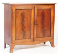 19TH CENTURY GEORGE III MAHOGANY INLAID CABINET