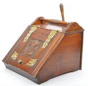 20TH CENTURY REPRODUCTION OAK STORAGE BOX / COAL SCUTTLE BOX