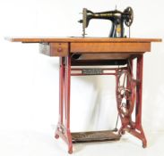 EARLY 20TH CENTURY OAK SINGER SEWING MACHINE