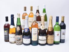 THIRTEEN VINTAGE CONTINENTAL SWEET / APERITIF WINE BOTTLES