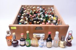 LARGE COLLECTION OF VINTAGE LIQUEURS & SPIRITS MINIATURE BOTTLES