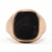 VINTAGE HALLMARKED 9CT GOLD & ONYX SIGNET RING