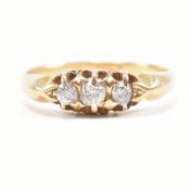 ANTIQUE 18CT GOLD & DIAMOND THREE STONE RING