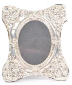 SILVER ROCOCO EASEL PICTURE / PHOTOGRAPH FRAME
