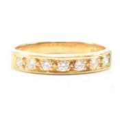 18CT GOLD & DIAMOND HALF ETERNITY RING