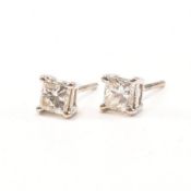 PAIR 14CT WHITE GOLD & DIAMOND STUD EARRINGS TOTAL 1CT