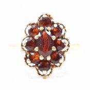 VINTAGE HALLMARKED 9CT GOLD & GARNET CLUSTER RING