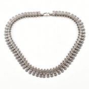VINTAGE WHITE METAL NECKLACE CHAIN