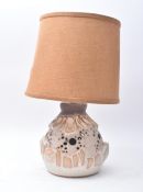 SHELF POTTERY - 1970S STUDIO ART POTTERY TABLE LAMP