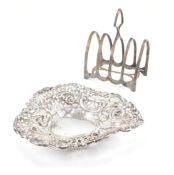 HALLMARKED SILVER VICTORIAN TRINKET DISH & GEORGE V TOAST RACK