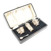1930S HALLMARKED SILVER 3 PIECE CONDIMENT SET