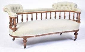 19TH CENTURY VICTORIAN MAHOGANY SALON SETTEE SOFA