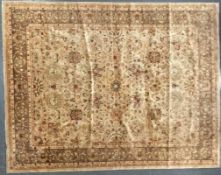 LARGE 20TH CENTURY TURKISH ANATOLIAN FLOOR RUG