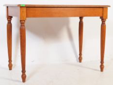 19TH CENTURY CONTINENTAL OAK WRITING TABLE DESK