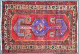 VINTAGE 20TH CENTURY PERSIAN IRANIAN HAND KNOTTED RUG