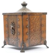 20TH CENTURY ARTS & CRAFTS STYLE COPPER COAL SCUTTLE