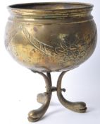 LATE 19TH CENTURY ARTS & CRAFTS BRASS CAULDRON