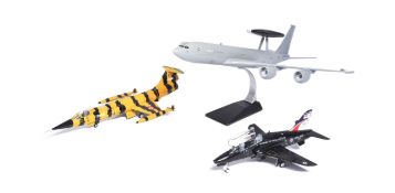 DIECAST - COLLECTION OF X3 DIECAST OF AEROPLANE INTEREST