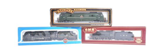 THREE VINTAGE OO GAUGE MODEL RAILWAY TRAINSET LOCOMOTIVES