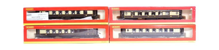 MODEL RAILWAY - VINTAGE HORNBY OO GAUGE PULLMAN CARS