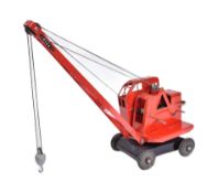 TRI-ANG / TRIANG - VINTAGE TINPLATE MODEL OF A JONES MOBILE CRANE