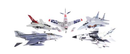MODEL KITS - COLLECTION OF X5 BUILT MODEL KITS OF AIRCRAFT INTEREST