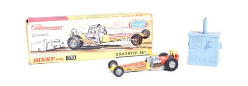 DIECAST - VINTAGE DINKY TOYS DRAGSTER SET