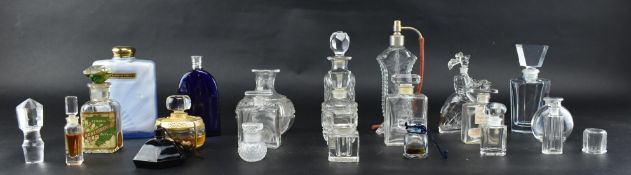 COLLECTION OF TWENTY VINTAGE PERFUME BOTTLES
