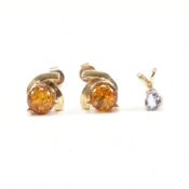 9CT GOLD & AMBER EARRINGS & A TANZANITE PENDANT