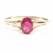 HALLMARKED 9CT GOLD & RUBY SOLITAIRE RING