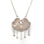 CHINESE SILVER QING DYNASTY AMULET