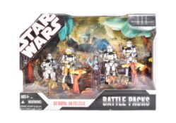 STAR WARS - REVENGE OF THE SITH - BOXED ACTION FIGURE SET