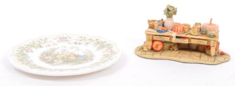 BORDER FINE ARTS BRAMBLY HEDGE 