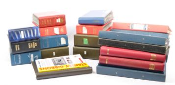 LARGE EXTENSIVE COLLECTION OF UK & FOREIGN POSTAGE STAMPS