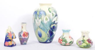 VINTAGE 20TH CENTURY OLD TUPTON CERAMIC POTTERY VASE