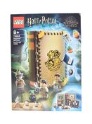 LEGO - HARRY POTTER - 76384 - HERBOLOGY CLASS