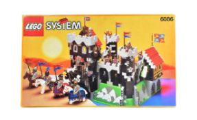 LEGO - CASTLE - 6086 - BLACK KNIGHT'S CASTLE
