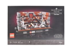LEGO - STAR WARS - 75339 - DEATH STAR TRASH COMPACTOR